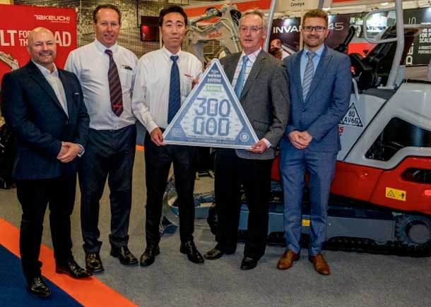 CESAR REACHES 300,000 REGISTRATIONS